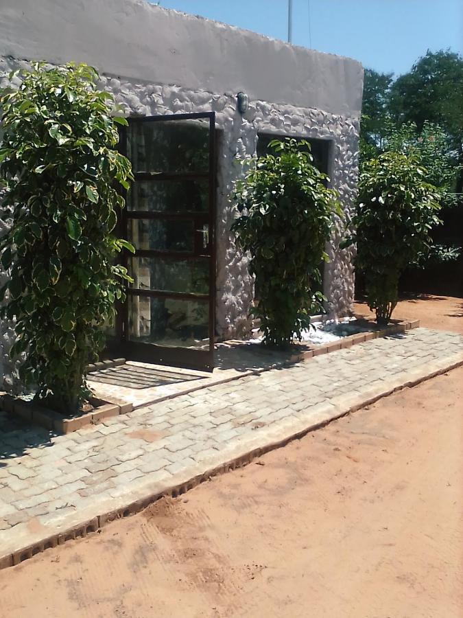 Sunshinevibe Guest House Kasane Luaran gambar