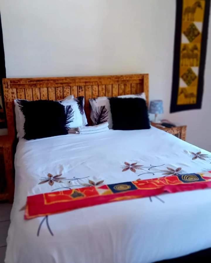 Sunshinevibe Guest House Kasane Luaran gambar