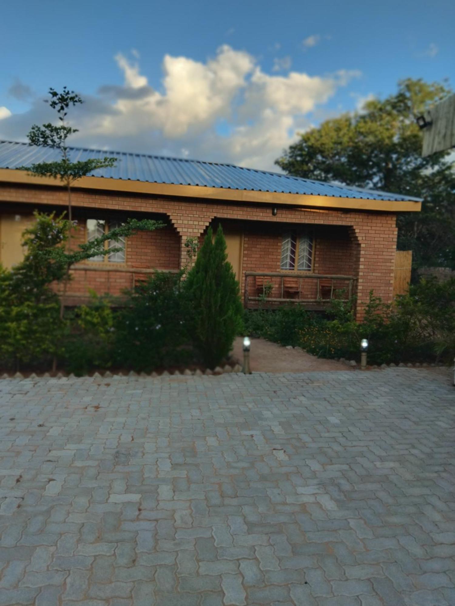 Sunshinevibe Guest House Kasane Luaran gambar