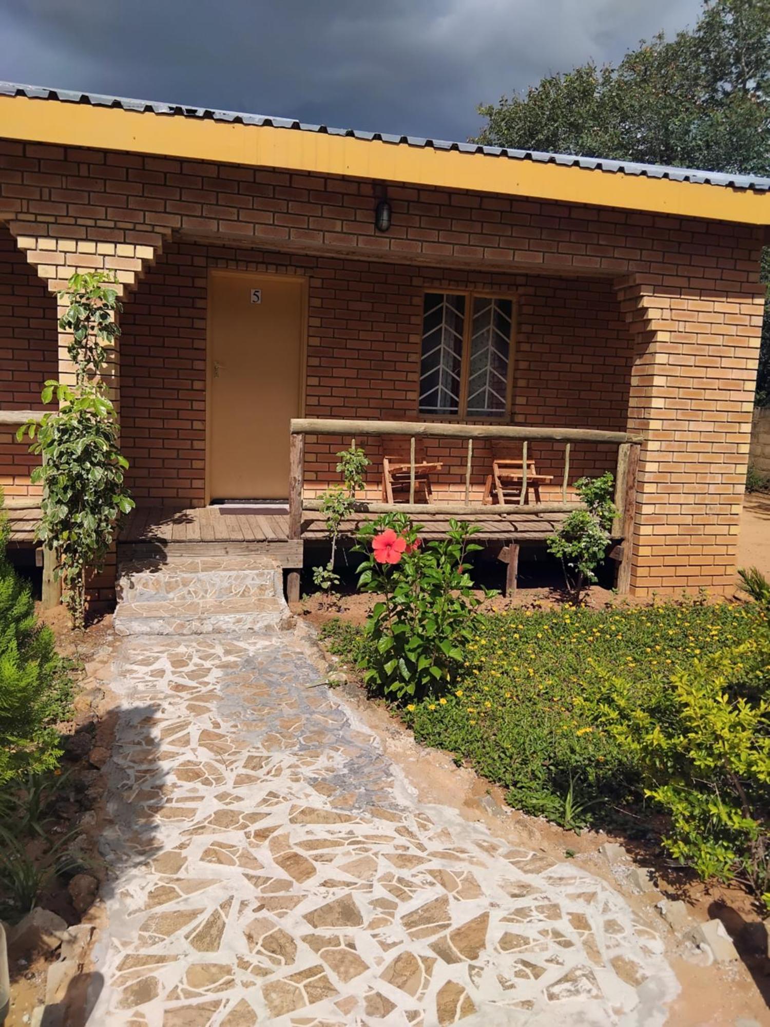 Sunshinevibe Guest House Kasane Luaran gambar